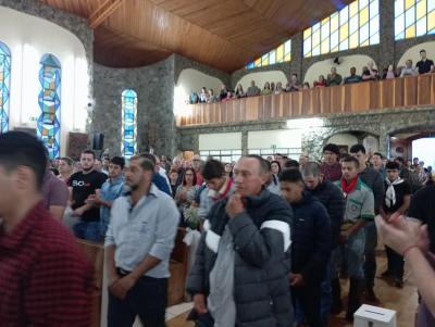 Missa dos Romeiros em Laranjeiras do Sul levou centenas de devotos ao SantuÃ¡rio